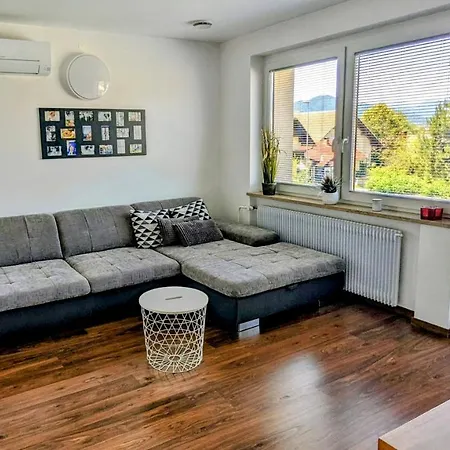 Domen's Cozy *