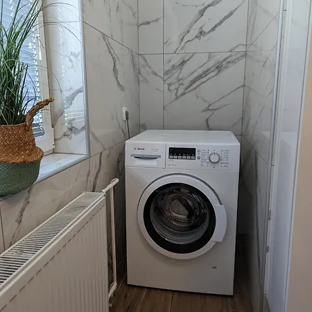 Domen's Cozy Apartment *